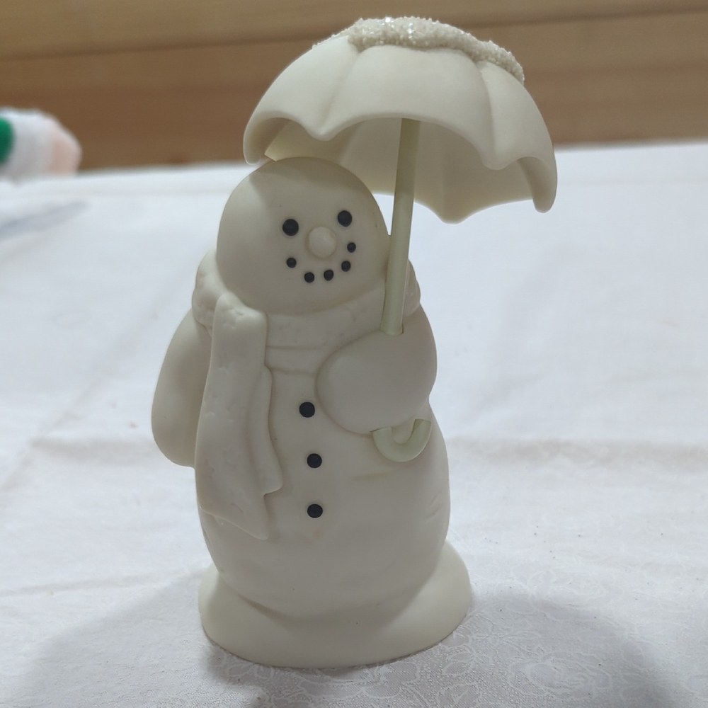 Department 56 White Snowman Ceramic Figurine